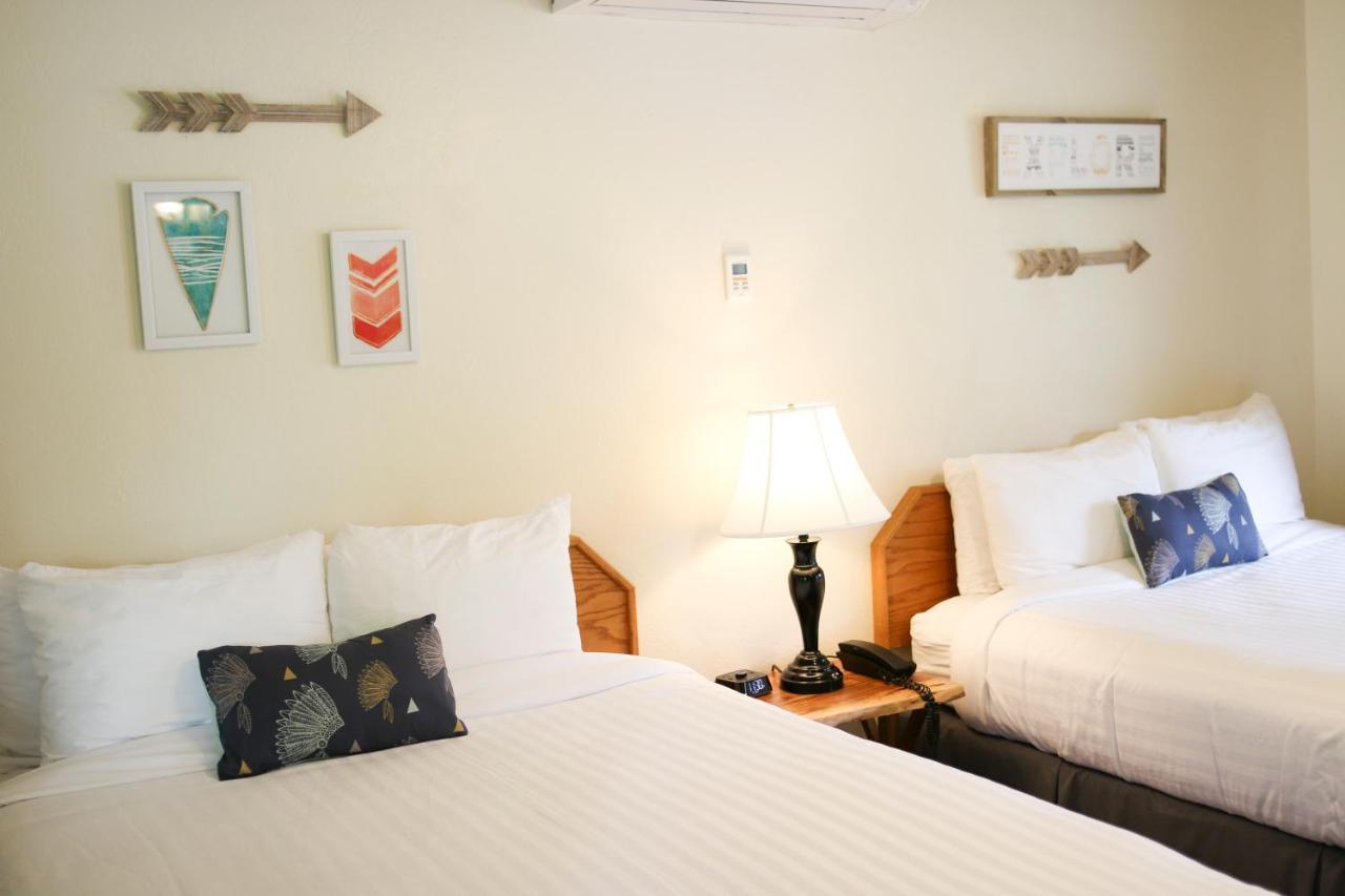 Buckeye Tree Hotel 3*